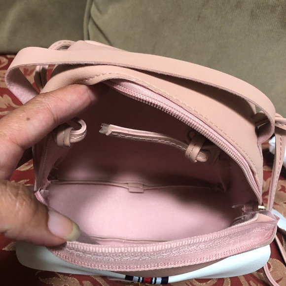 Miniature Fabulously Function Handbag. Blush /Pink - Picture 3 of 6